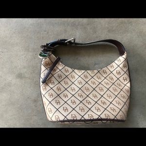 Dooney & Bourke Bag